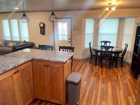 Walters, GRANBURY, TX 76048