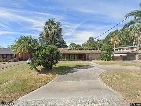 Coolidge, GROVES, TX 77619