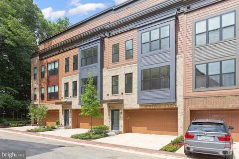 Sutton Heights, FAIRFAX, VA 22031