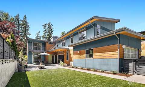 220Th, SAMMAMISH, WA 98075
