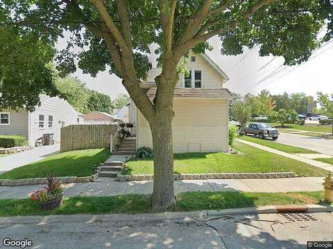 Washington, WAUKESHA, WI 53188