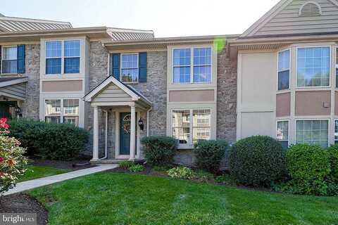 Royal View, LANCASTER, PA 17601