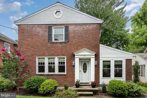 Broad, LITITZ, PA 17543