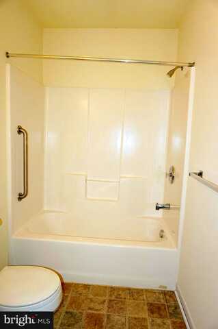 Lantern, SHIPPENSBURG, PA 17257