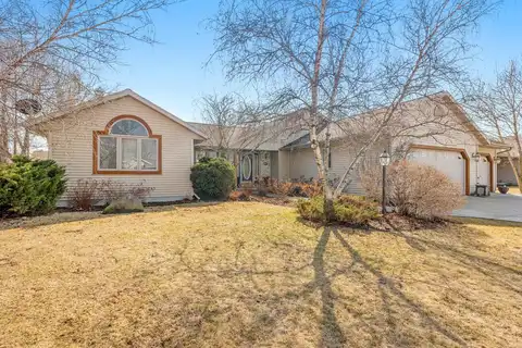 Oriole, SHEBOYGAN, WI 53083