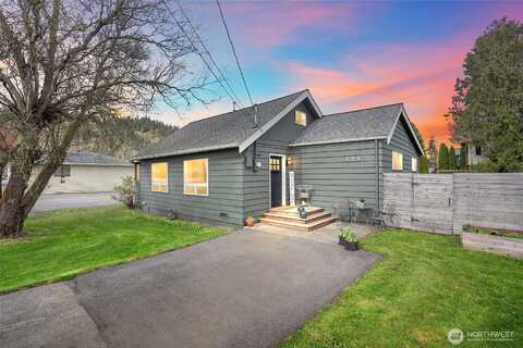 1St, ALGONA, WA 98001
