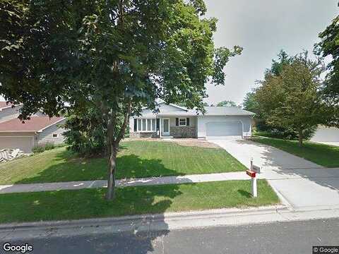 Piccadilly, MADISON, WI 53714