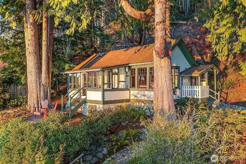 Bates, VASHON, WA 98070