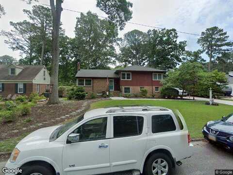 Mistletoe, NEWPORT NEWS, VA 23606