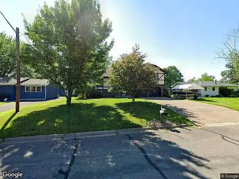 Summit, MORA, MN 55051