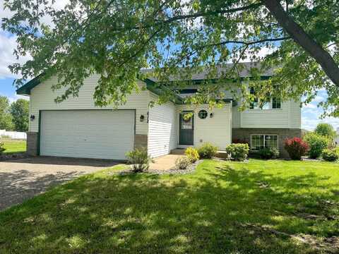 Brittany, FOLEY, MN 56329