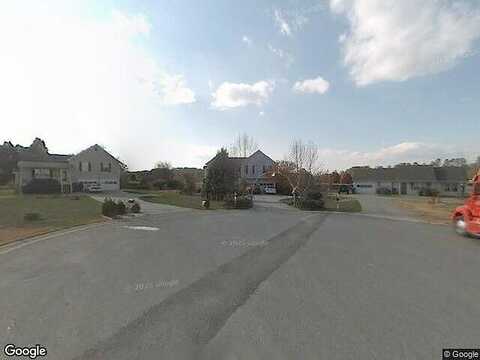 Rubie, CARTERSVILLE, GA 30120