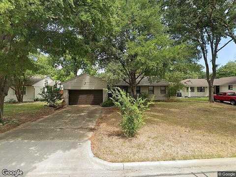 Phyllis, DALLAS, TX 75234