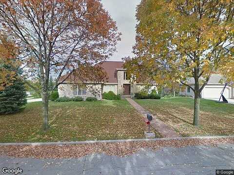 Deneveu, FOND DU LAC, WI 54935