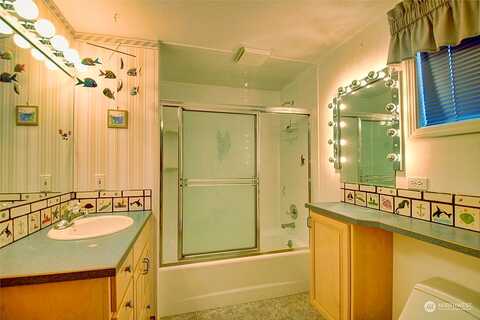 Steelhead, GREENBANK, WA 98253