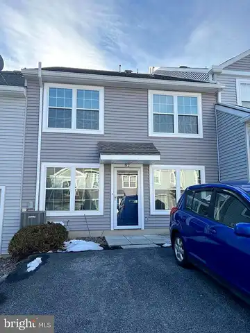 Courtyard, CARLISLE, PA 17013