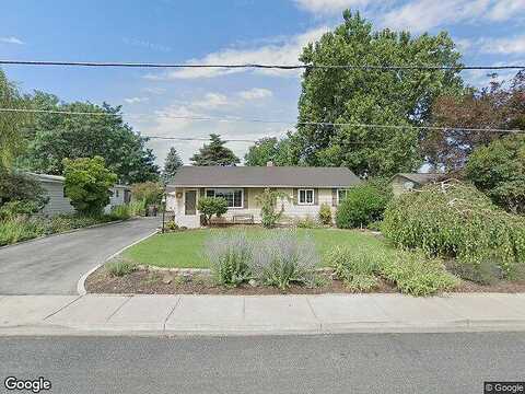44Th, YAKIMA, WA 98908