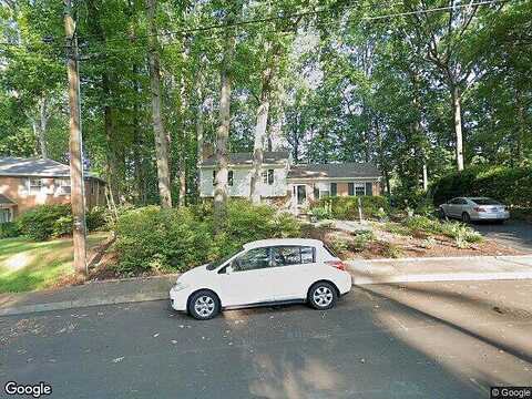Kerry, CHARLOTTESVILLE, VA 22901