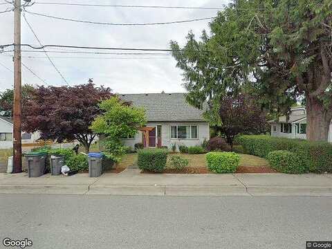 15Th, BREMERTON, WA 98337