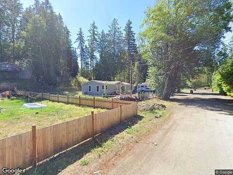 Fir, POULSBO, WA 98370