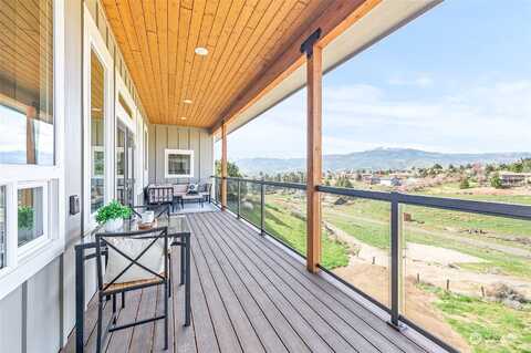 Blossom, WENATCHEE, WA 98801