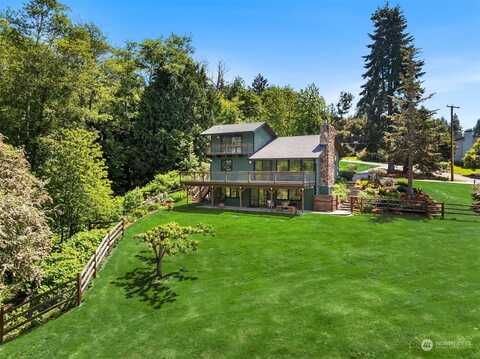 Loma, POULSBO, WA 98370