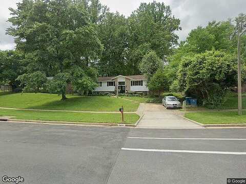 Commonwealth, FAIRFAX, VA 22032