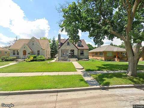 66Th, MILWAUKEE, WI 53218