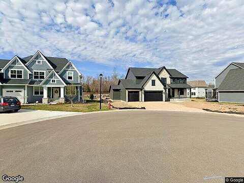 Lucy Ridge, CHANHASSEN, MN 55317