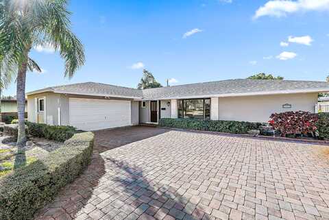 Robin, NORTH PALM BEACH, FL 33408