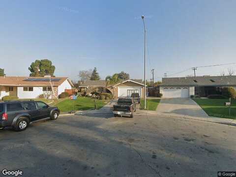 Colleen, BAKERSFIELD, CA 93309