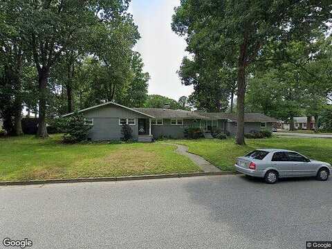 Martha Lee, HAMPTON, VA 23666