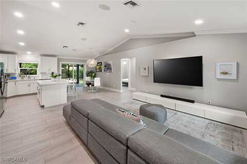 1St, BONITA SPRINGS, FL 34134