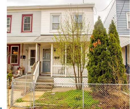 8Th, MARCUS HOOK, PA 19061