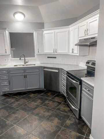 Dixon, LUBBOCK, TX 79423