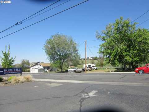 Theater, HERMISTON, OR 97838