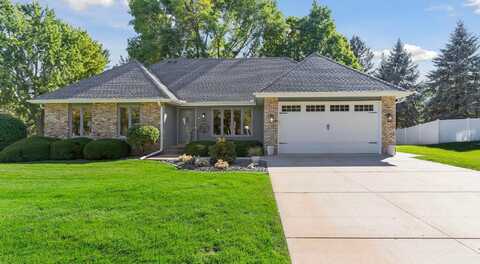 40Th, MINNEAPOLIS, MN 55441