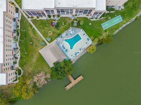 Lake Bayshore, BRADENTON, FL 34205