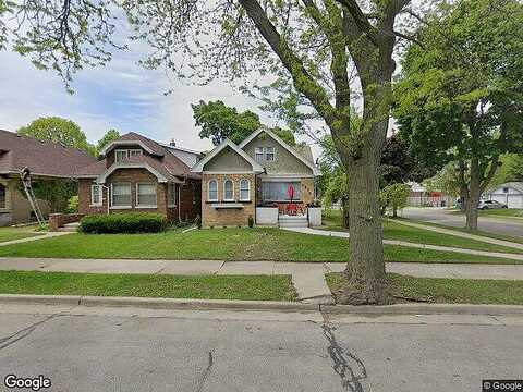55Th, MILWAUKEE, WI 53210