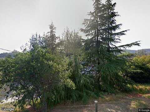 Red, SMARTSVILLE, CA 95977