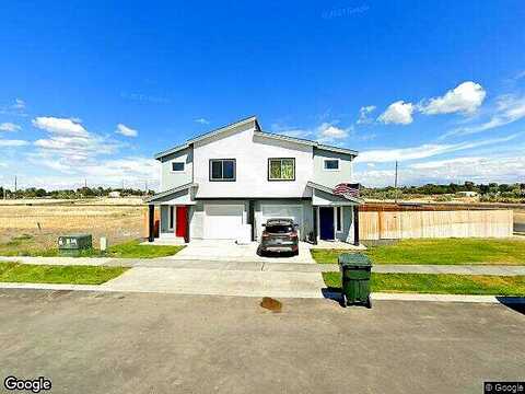 11Th, HERMISTON, OR 97838