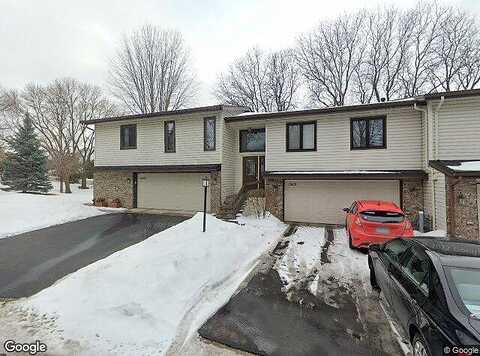 Hyland Courts, MINNEAPOLIS, MN 55437