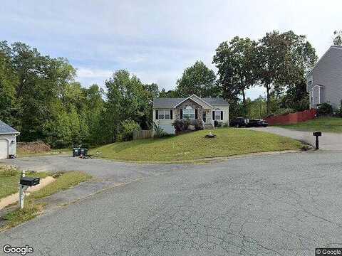 Amelia, FREDERICKSBURG, VA 22405