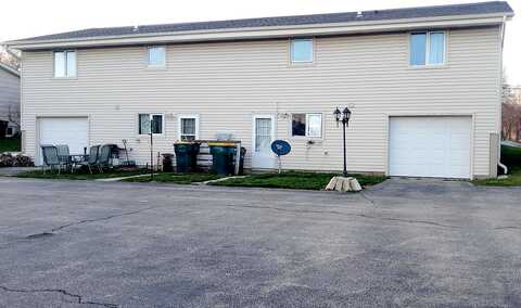 Paradise, WEST BEND, WI 53095