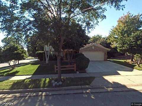 Fieldcrest, WAUKESHA, WI 53186
