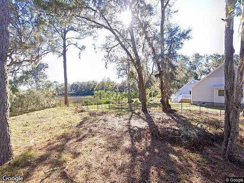 Tamara, DARIEN, GA 31305