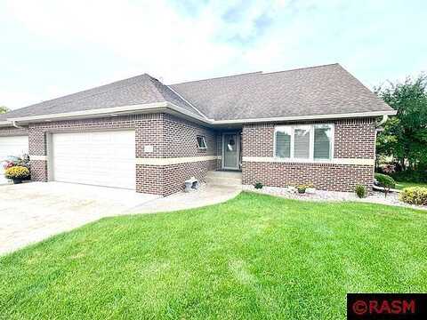 Creekside, MANKATO, MN 56001