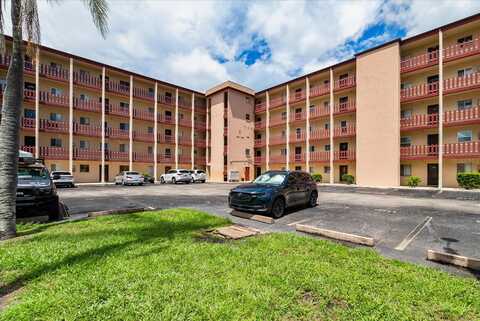 Lake Bayshore, BRADENTON, FL 34205