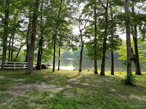 Lakeside, COLUMBIA, VA 23038