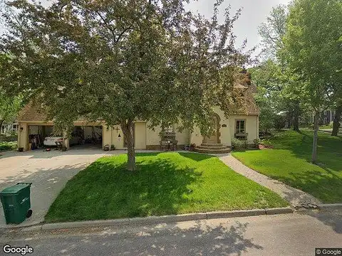 Homewood, FAIRMONT, MN 56031